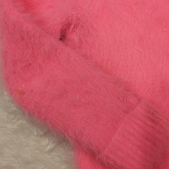 H&M neon pink fuzzy sweater girl - Picture 2 of 3